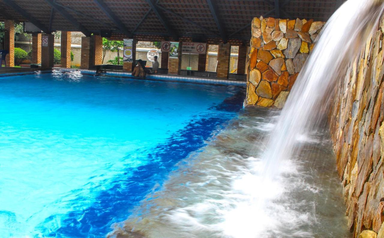 Caldas Novas Imperio Romano Com 1 Dia No Acqua Park Exterior foto